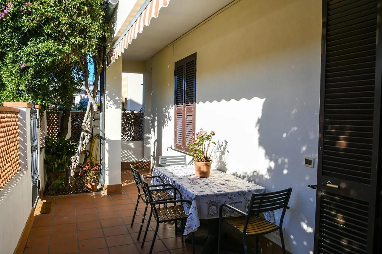 阿尔本加 Casa Zafferano旅馆 0*,