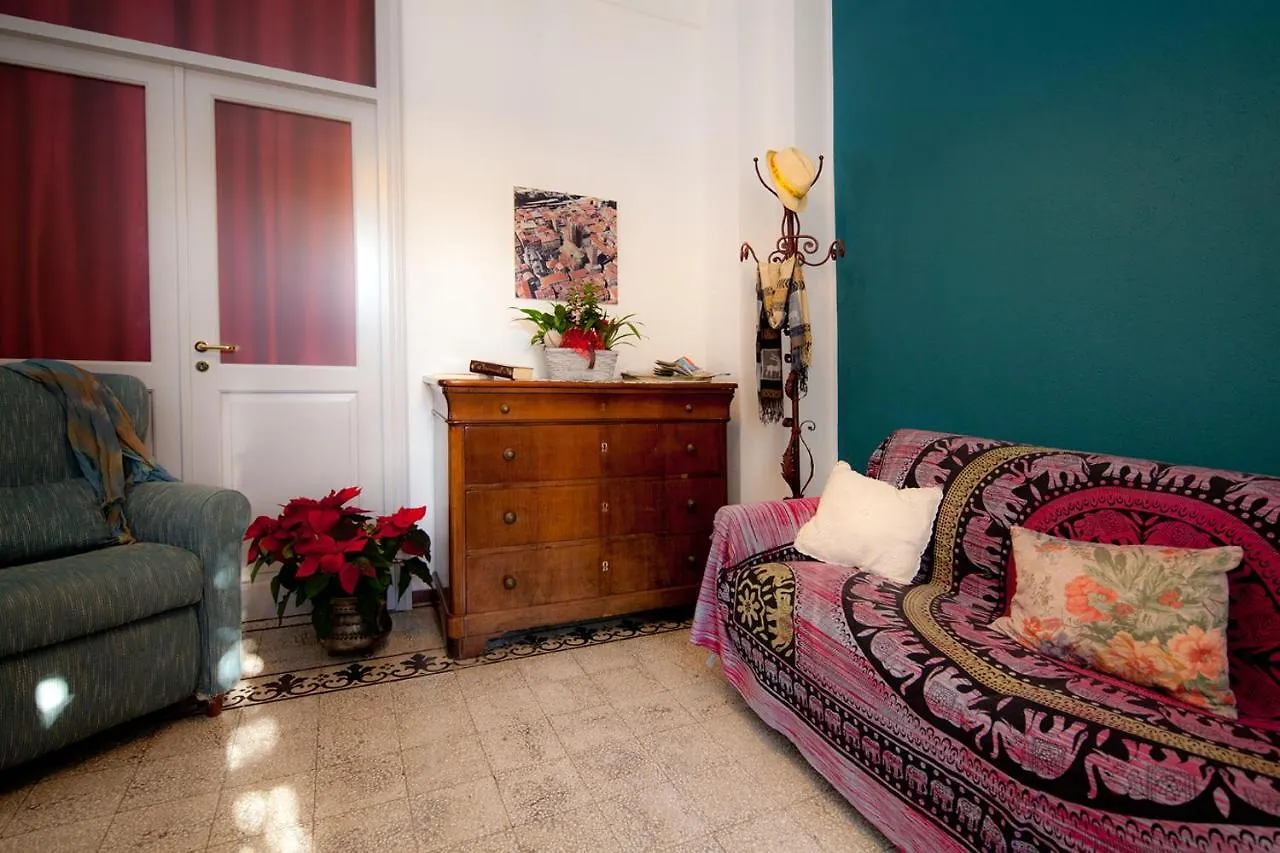 Casa di campagna Affittacamere Casa Zafferano Albenga