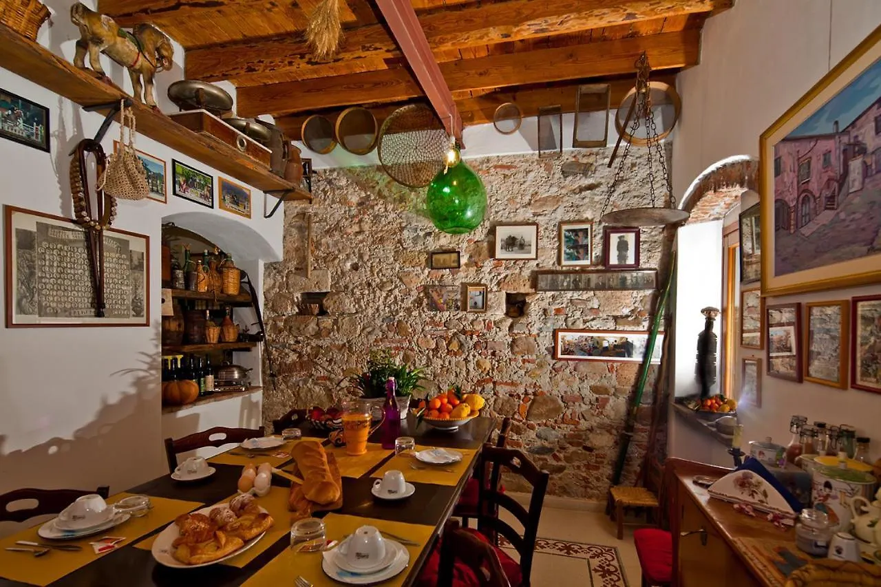 Affittacamere Casa Zafferano Albenga
